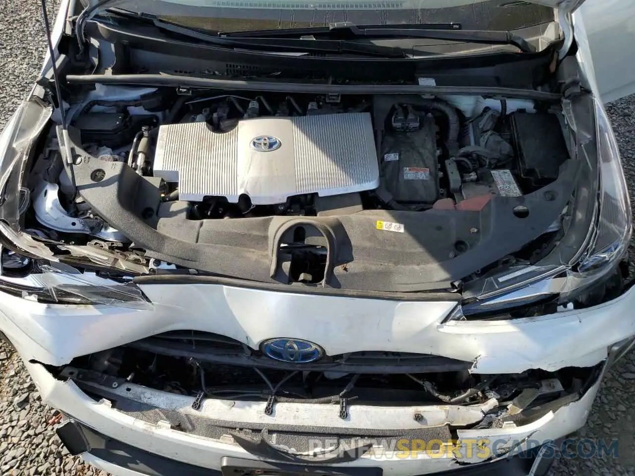 12 Photograph of a damaged car JTDL9MFU1M3031184 TOYOTA PRIUS 2021