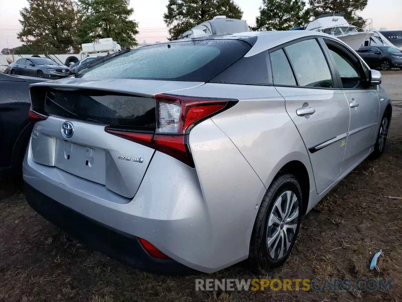 4 Photograph of a damaged car JTDL9MFU3M3027976 TOYOTA PRIUS 2021