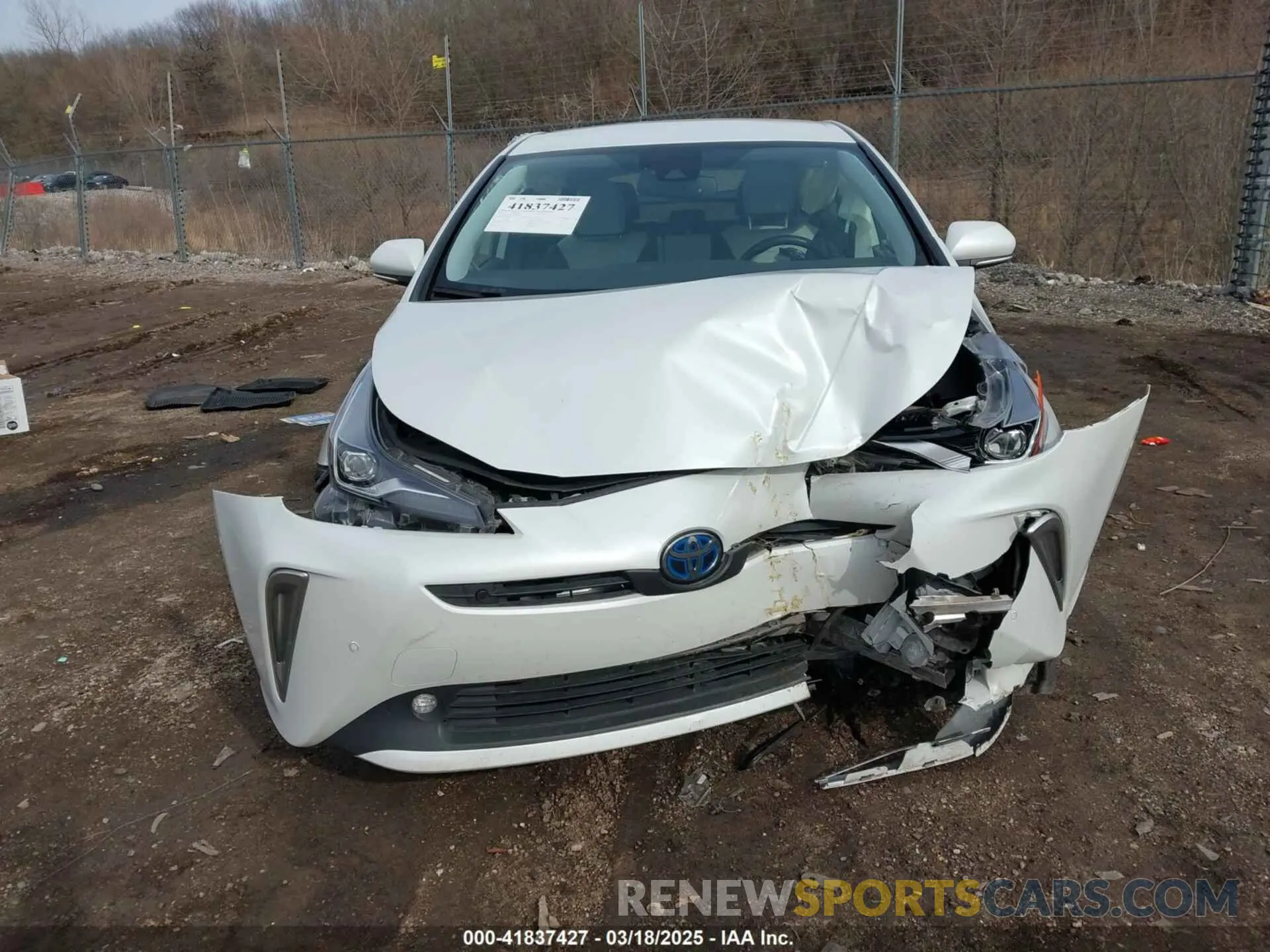 12 Photograph of a damaged car JTDL9MFU3M3030604 TOYOTA PRIUS 2021
