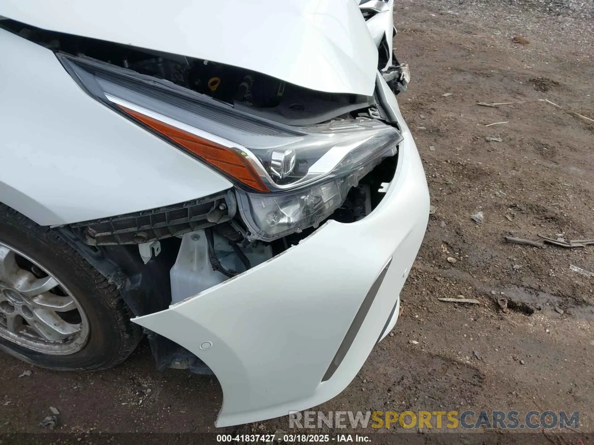 6 Photograph of a damaged car JTDL9MFU3M3030604 TOYOTA PRIUS 2021