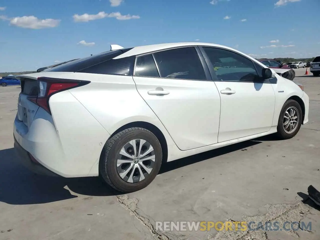 3 Photograph of a damaged car JTDL9MFU3M3031137 TOYOTA PRIUS 2021