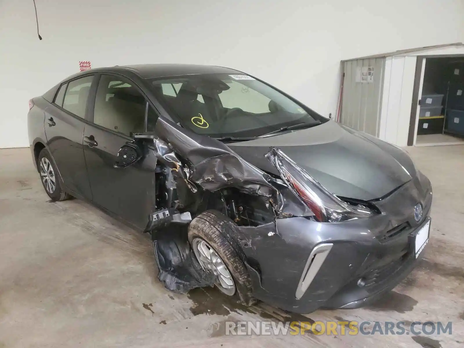 1 Photograph of a damaged car JTDL9MFU4M3027629 TOYOTA PRIUS 2021