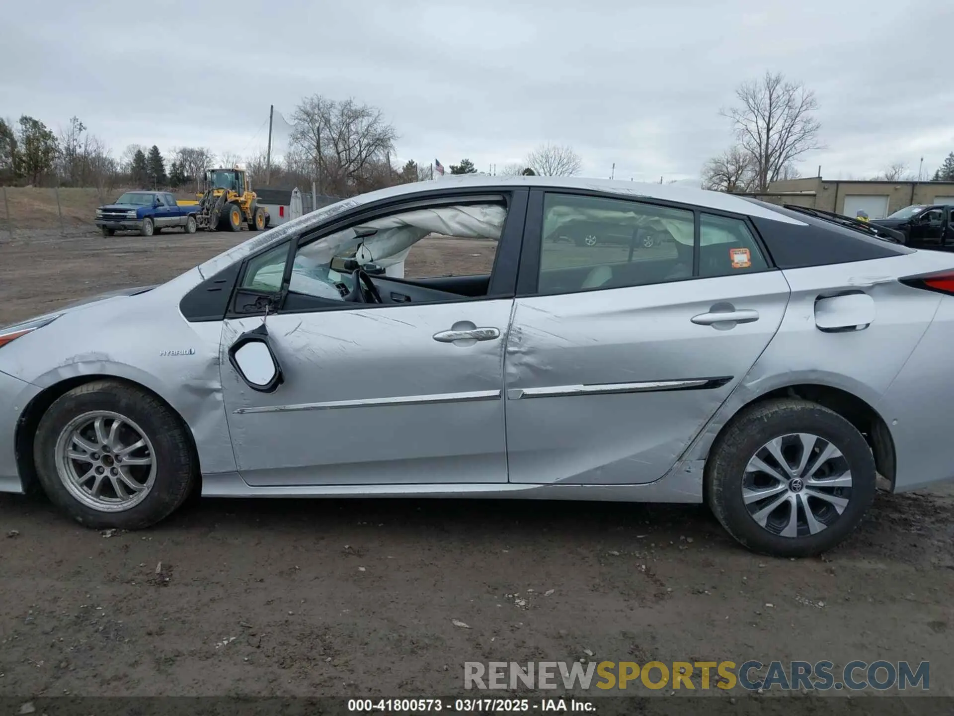 14 Photograph of a damaged car JTDL9MFU4M3028389 TOYOTA PRIUS 2021