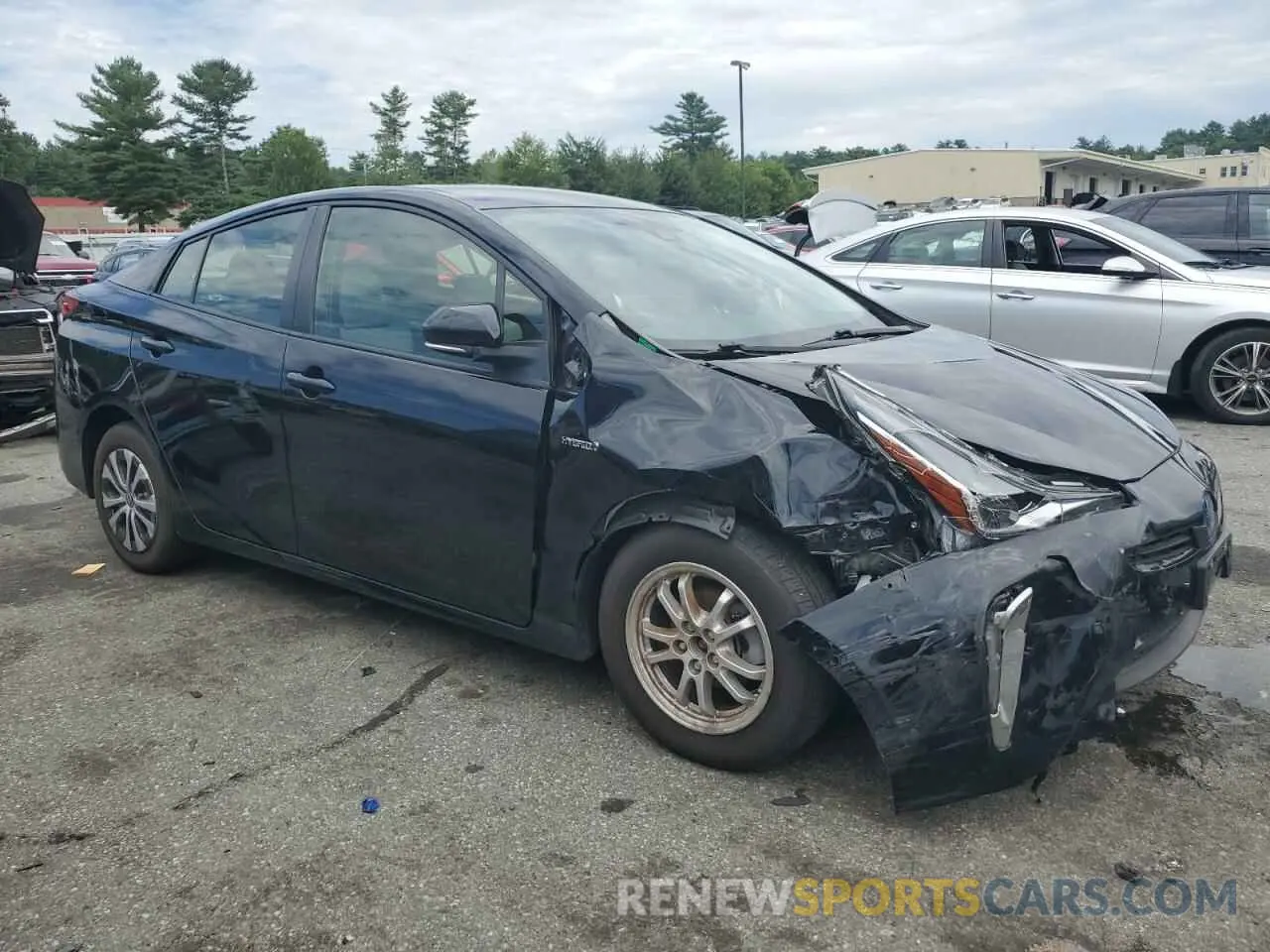 4 Photograph of a damaged car JTDL9MFU4M3028442 TOYOTA PRIUS 2021