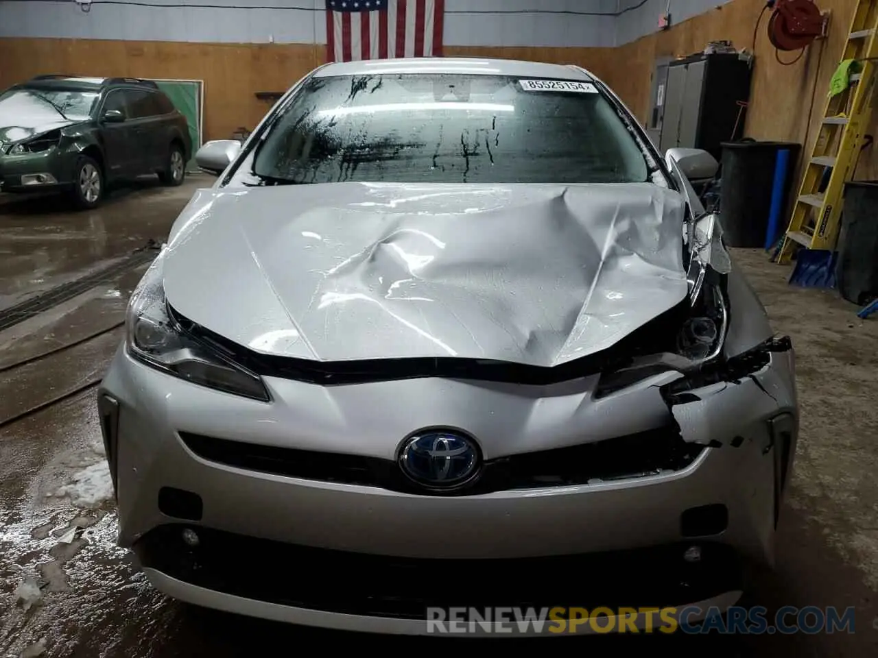 5 Photograph of a damaged car JTDL9MFU7M3030167 TOYOTA PRIUS 2021