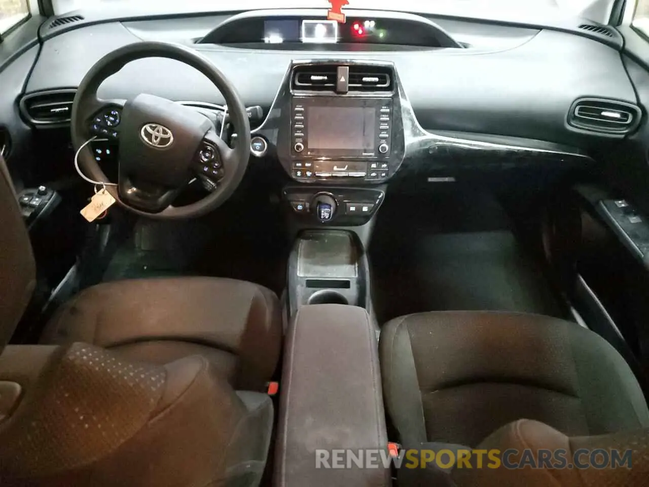 8 Photograph of a damaged car JTDL9MFU7M3030167 TOYOTA PRIUS 2021