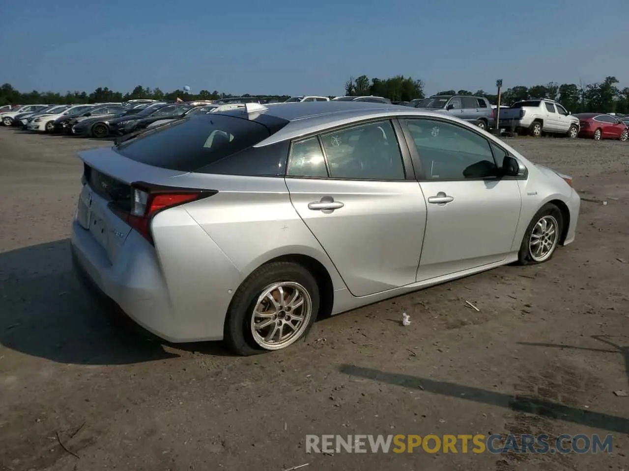 3 Photograph of a damaged car JTDL9MFU8M3030193 TOYOTA PRIUS 2021