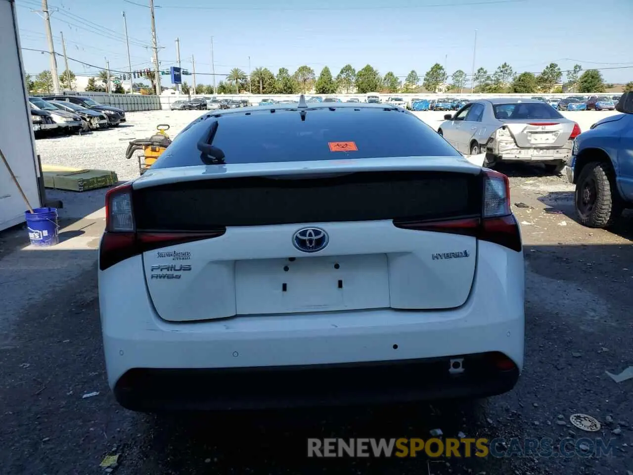 6 Photograph of a damaged car JTDL9MFU9M3022975 TOYOTA PRIUS 2021