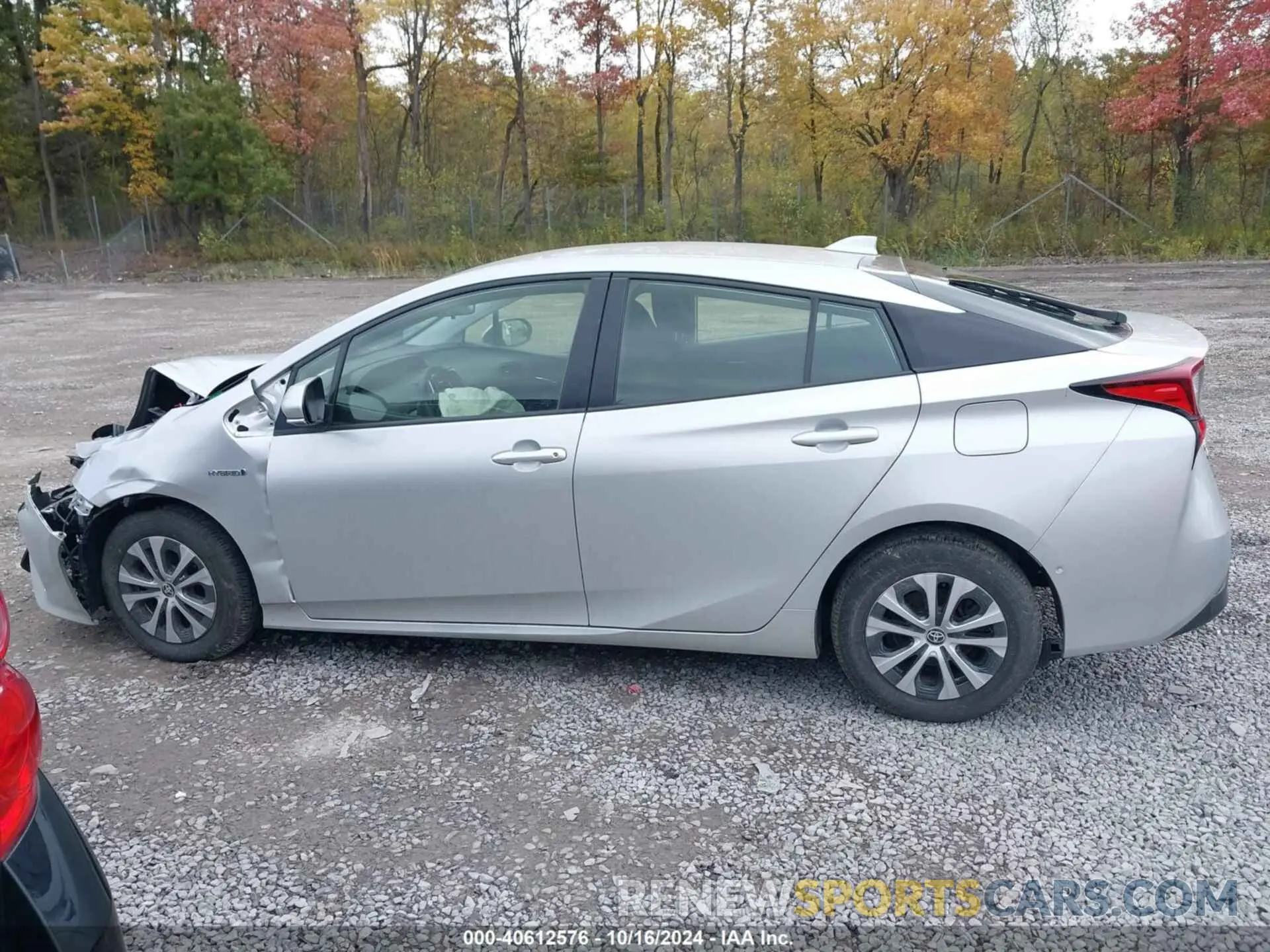 14 Photograph of a damaged car JTDL9MFU9M3023981 TOYOTA PRIUS 2021