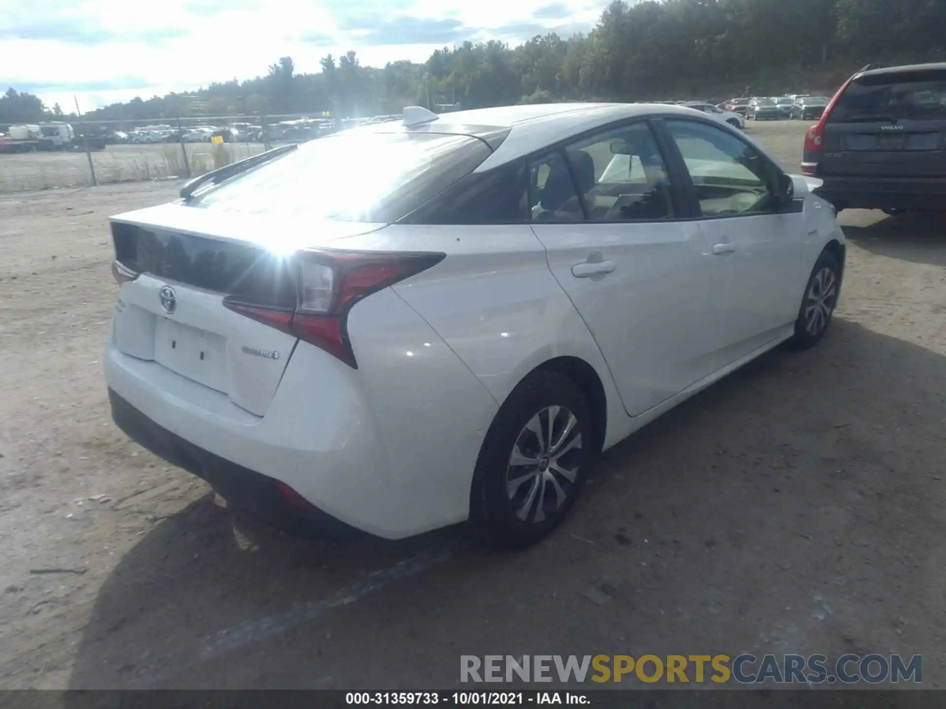 4 Photograph of a damaged car JTDL9MFU9M3026248 TOYOTA PRIUS 2021