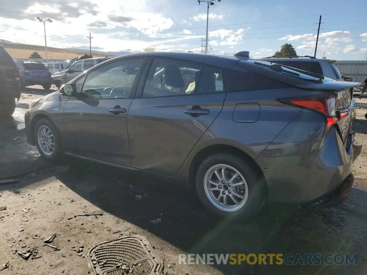 2 Photograph of a damaged car JTDL9MFU9M3027061 TOYOTA PRIUS 2021