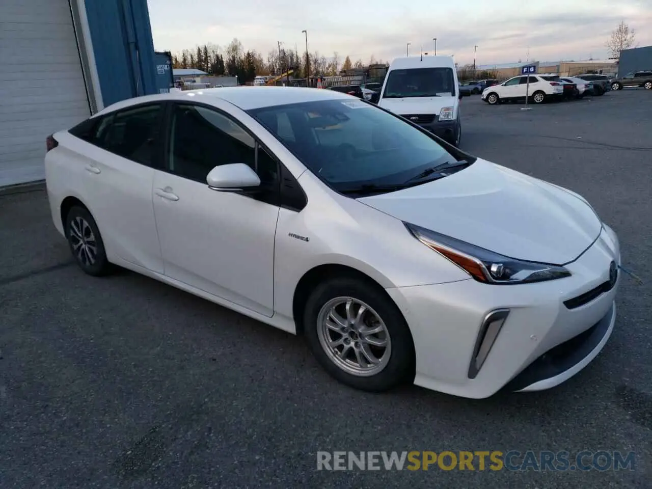 4 Photograph of a damaged car JTDL9MFU9M3030865 TOYOTA PRIUS 2021