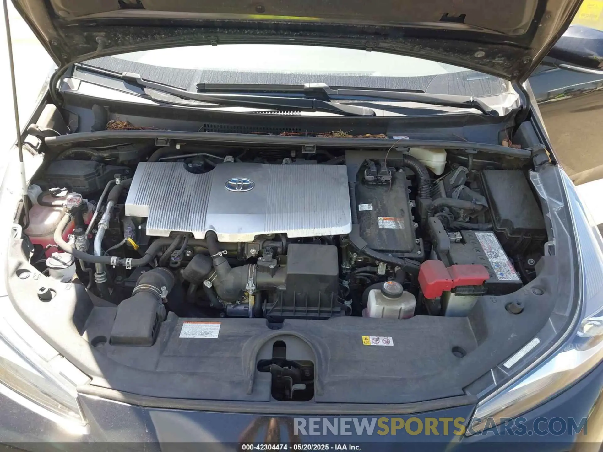 10 Photograph of a damaged car JTDL9MFUXM3024282 TOYOTA PRIUS 2021