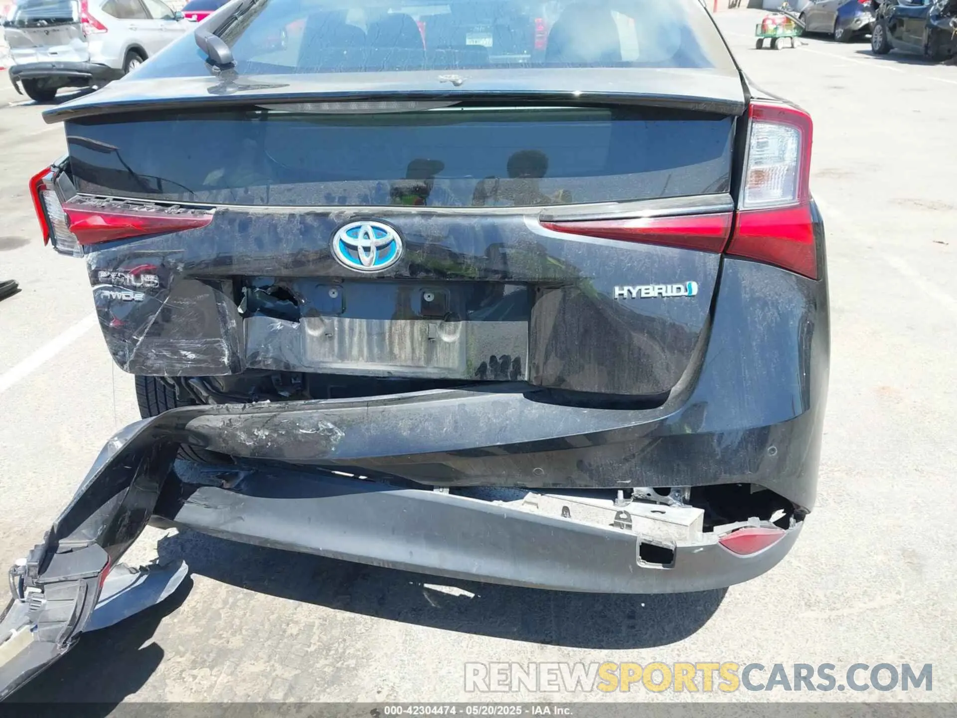 6 Photograph of a damaged car JTDL9MFUXM3024282 TOYOTA PRIUS 2021