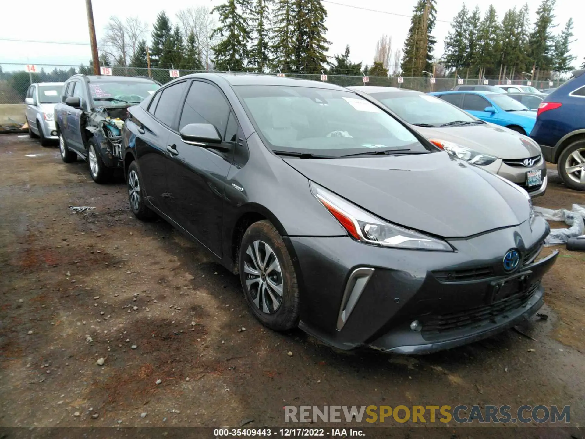 1 Photograph of a damaged car JTDL9MFUXM3024525 TOYOTA PRIUS 2021