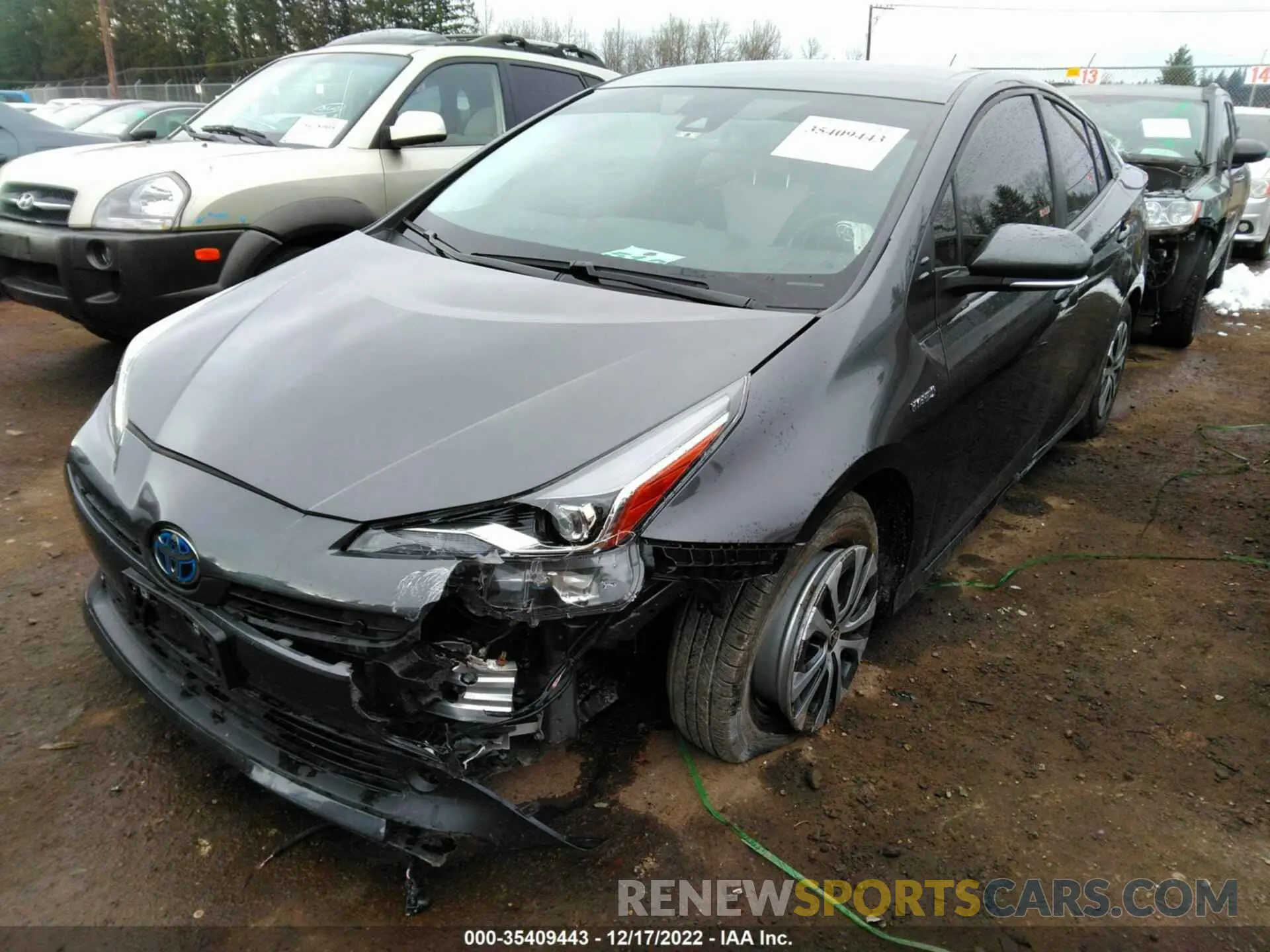 2 Photograph of a damaged car JTDL9MFUXM3024525 TOYOTA PRIUS 2021