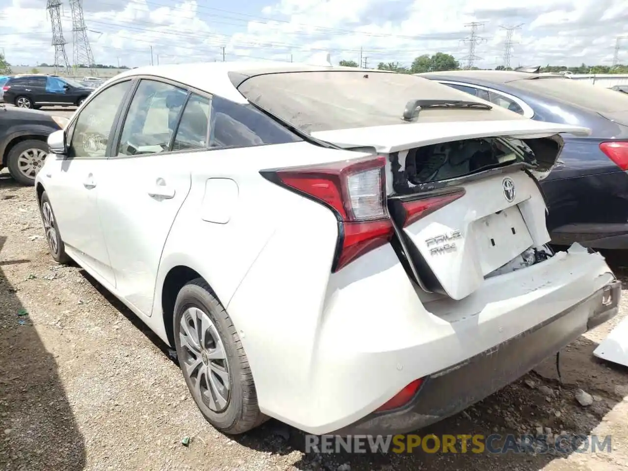 3 Photograph of a damaged car JTDL9MFUXM3026971 TOYOTA PRIUS 2021