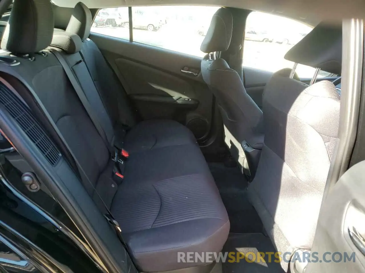 6 Photograph of a damaged car JTDKAMFP4N3203268 TOYOTA PRIUS 2022