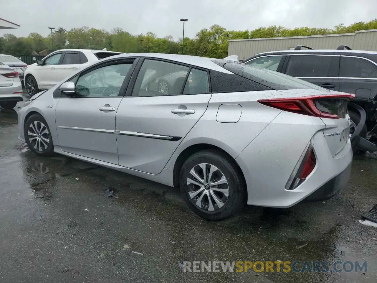 2 Photograph of a damaged car JTDKAMFP5N3202047 TOYOTA PRIUS 2022