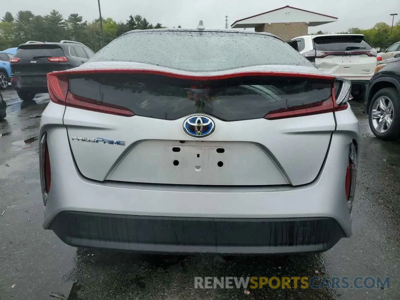 6 Photograph of a damaged car JTDKAMFP5N3202047 TOYOTA PRIUS 2022