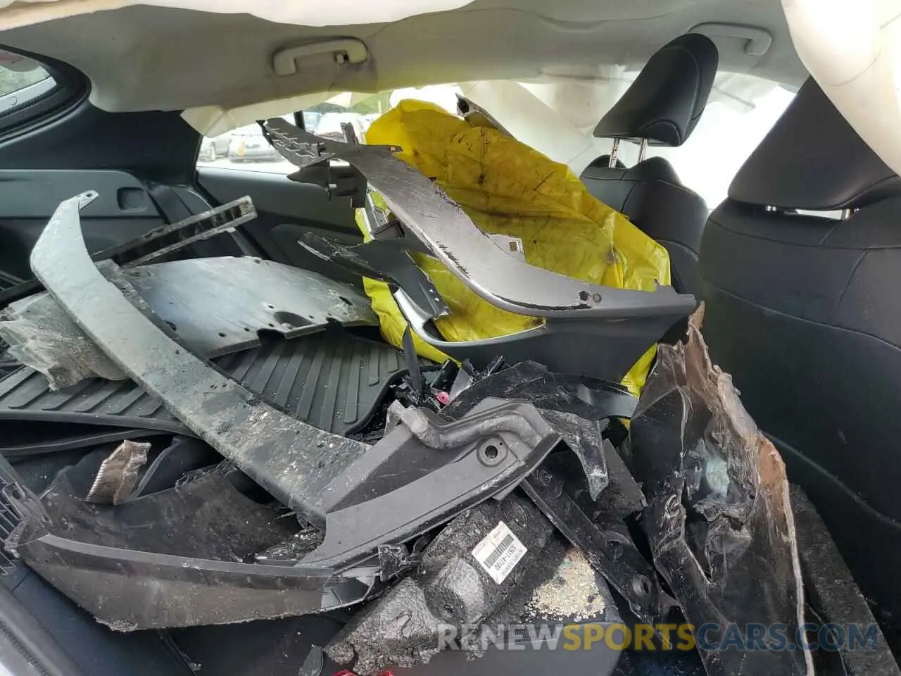 10 Photograph of a damaged car JTDKAMFP5N3222251 TOYOTA PRIUS 2022