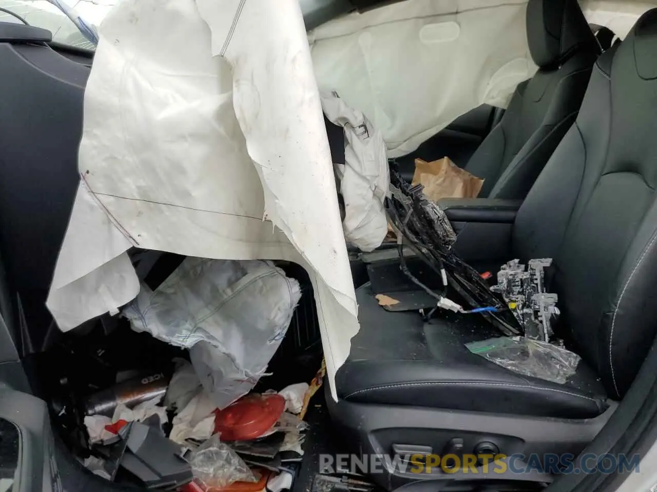 7 Photograph of a damaged car JTDKAMFP5N3222251 TOYOTA PRIUS 2022