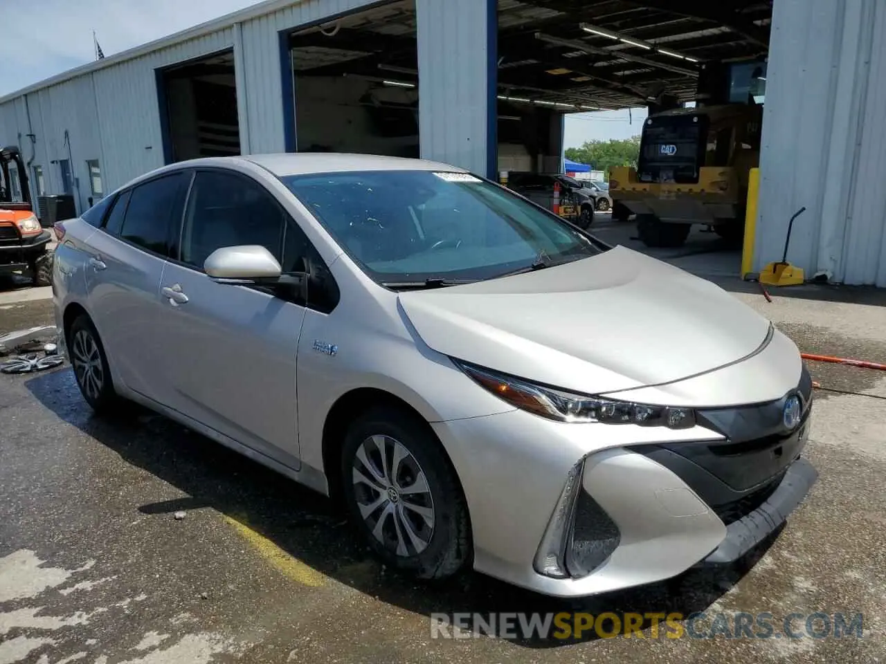 4 Photograph of a damaged car JTDKAMFP6N3206513 TOYOTA PRIUS 2022