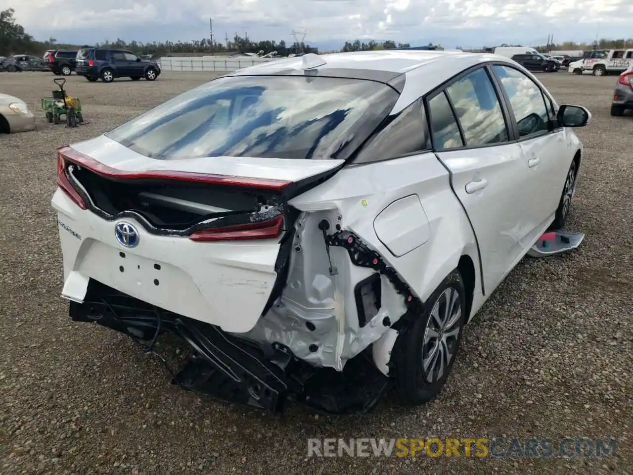 4 Photograph of a damaged car JTDKAMFP7N3219660 TOYOTA PRIUS 2022