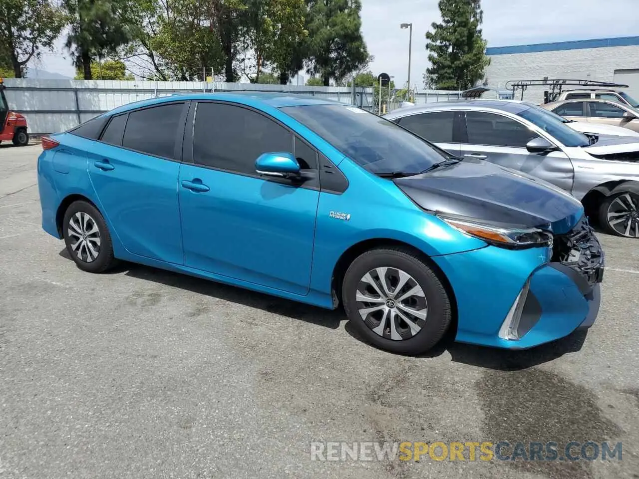 4 Photograph of a damaged car JTDKAMFPXN3212119 TOYOTA PRIUS 2022