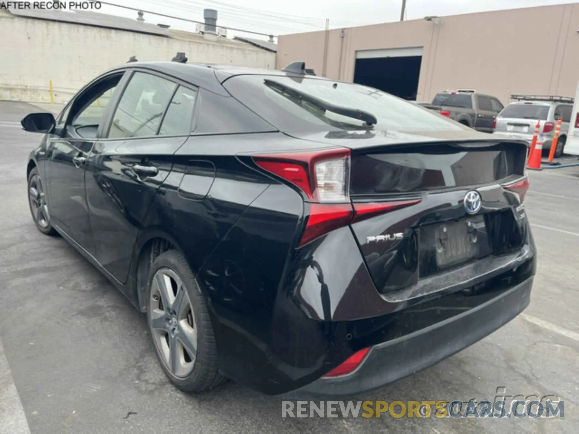 6 Photograph of a damaged car JTDKAMFU0N3180450 TOYOTA PRIUS 2022