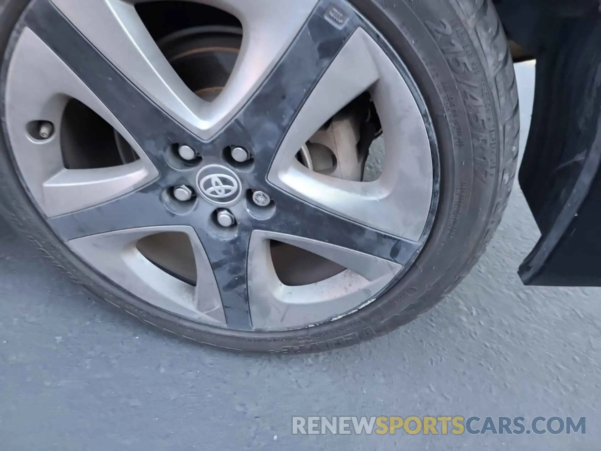 19 Photograph of a damaged car JTDKAMFU1N3159932 TOYOTA PRIUS 2022