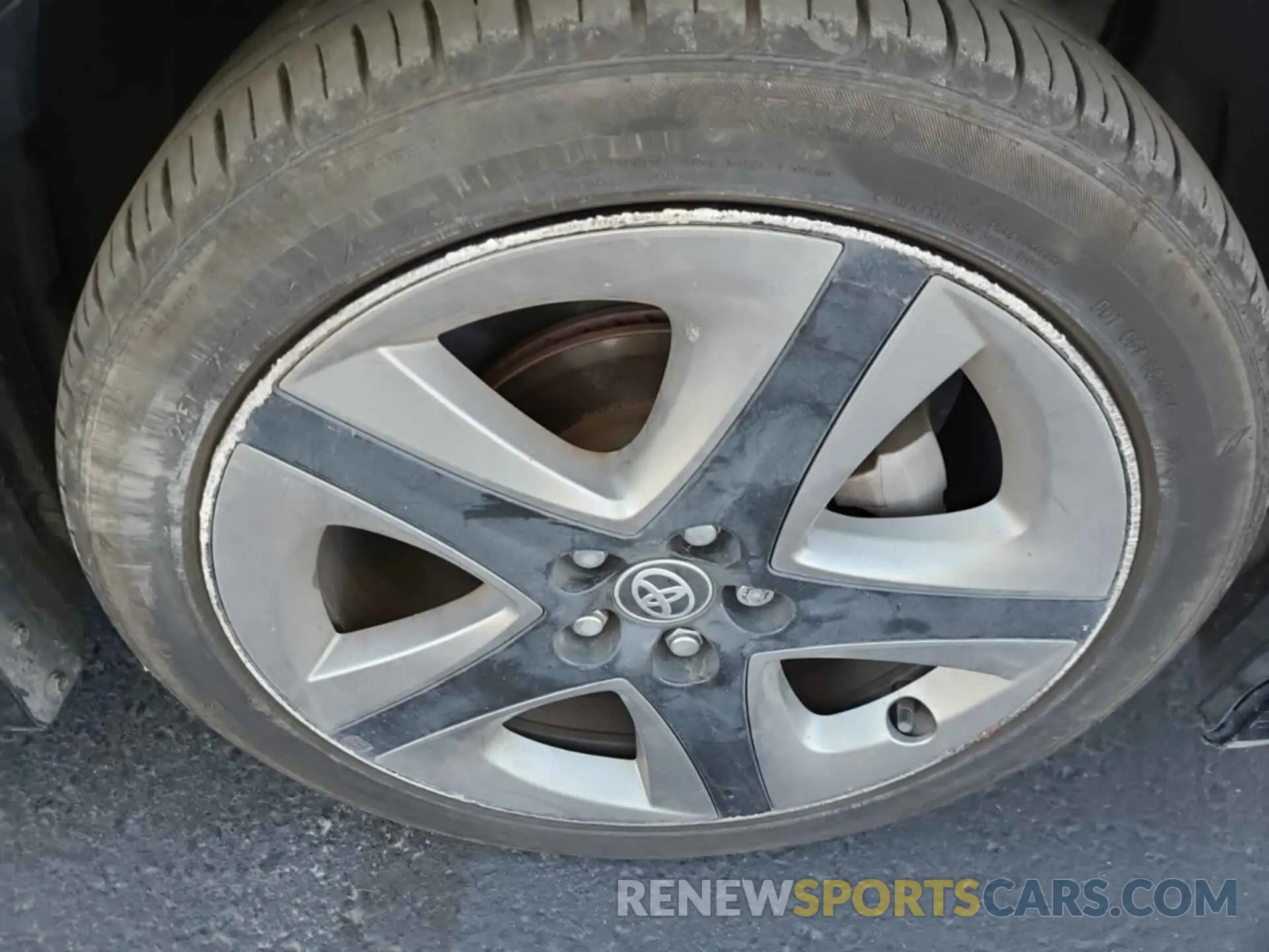 5 Photograph of a damaged car JTDKAMFU1N3159932 TOYOTA PRIUS 2022
