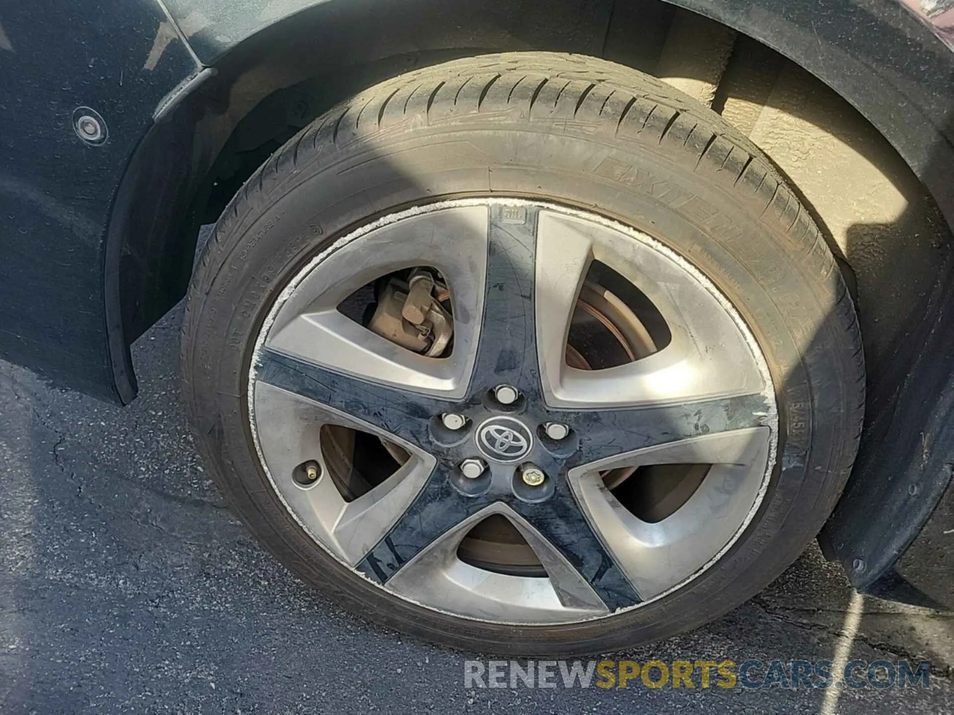 29 Photograph of a damaged car JTDKAMFU1N3160692 TOYOTA PRIUS 2022