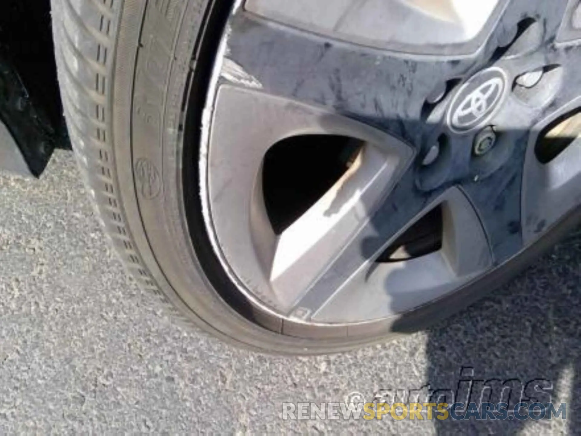 11 Photograph of a damaged car JTDKAMFU1N3180523 TOYOTA PRIUS 2022