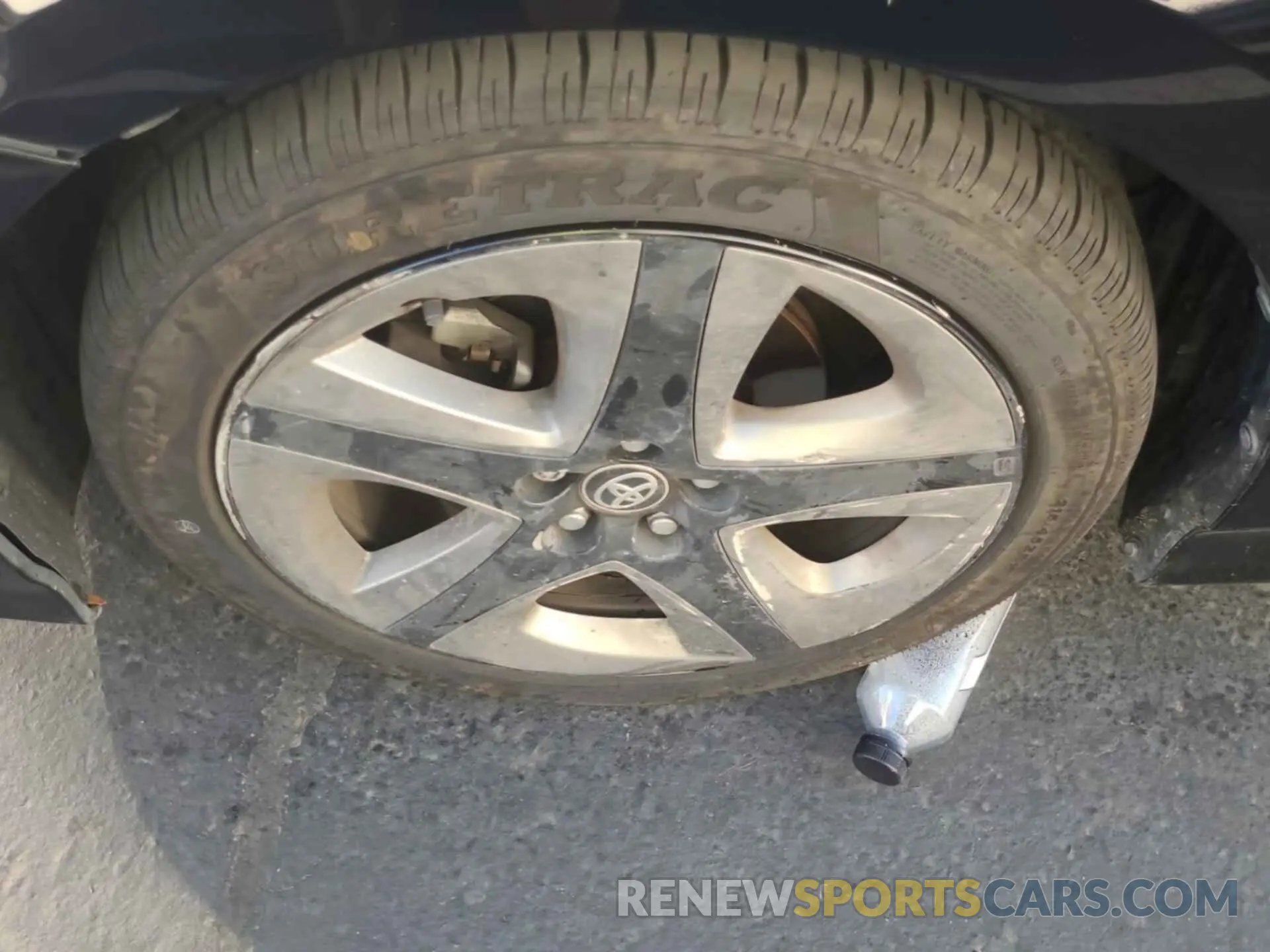 27 Photograph of a damaged car JTDKAMFU2N3160796 TOYOTA PRIUS 2022