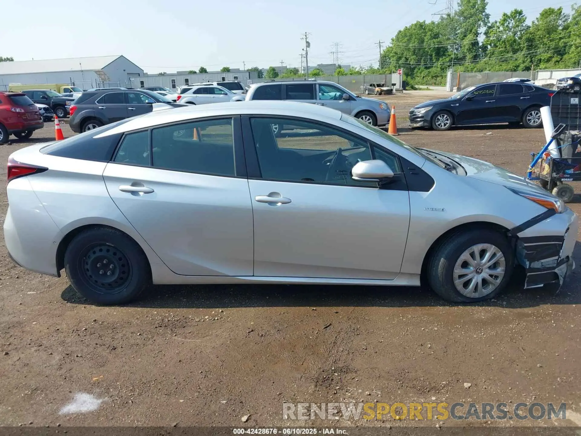 13 Photograph of a damaged car JTDKAMFU2N3165805 TOYOTA PRIUS 2022