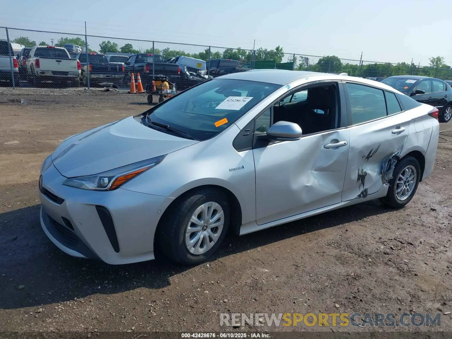 2 Photograph of a damaged car JTDKAMFU2N3165805 TOYOTA PRIUS 2022
