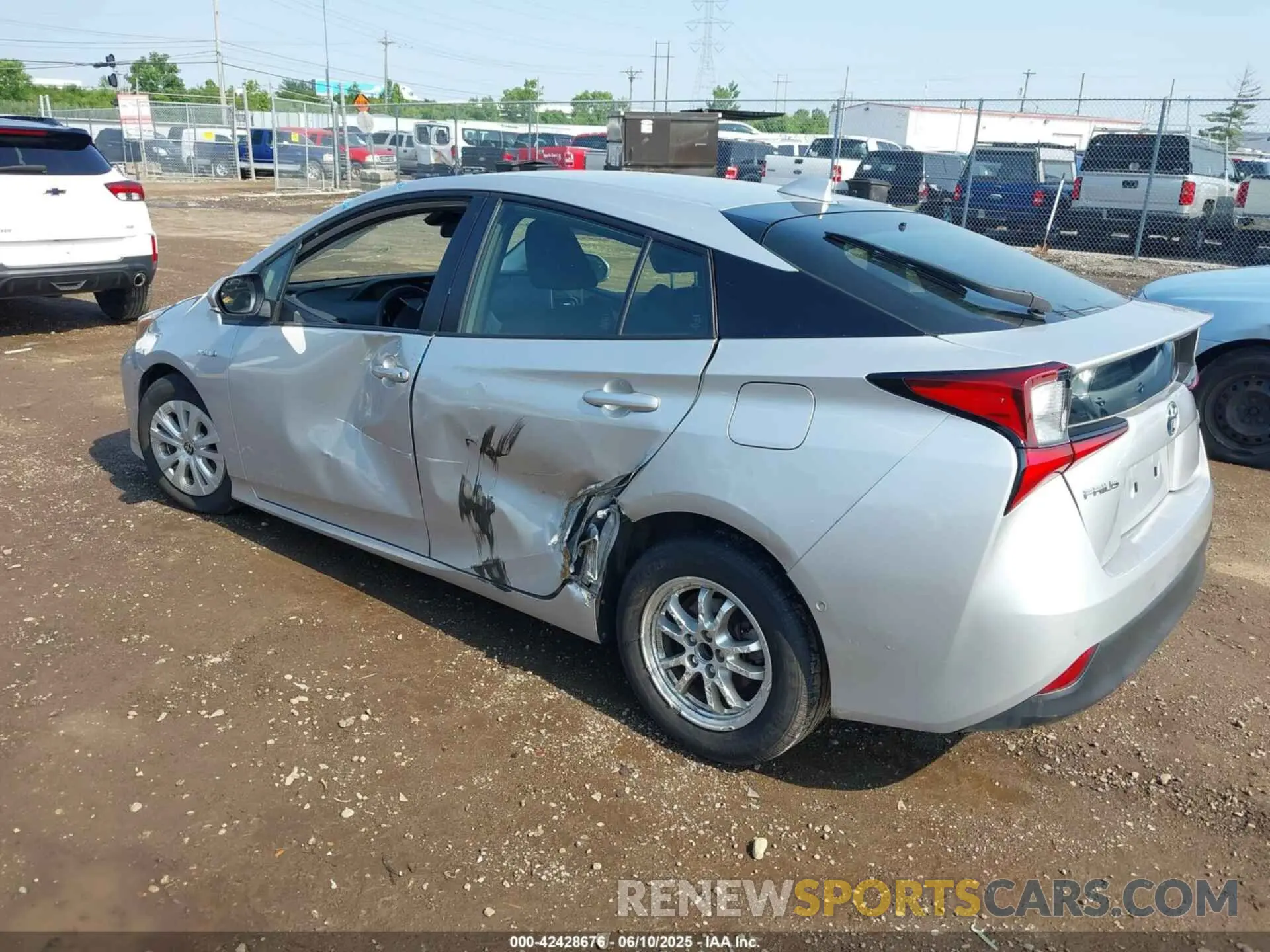 3 Photograph of a damaged car JTDKAMFU2N3165805 TOYOTA PRIUS 2022