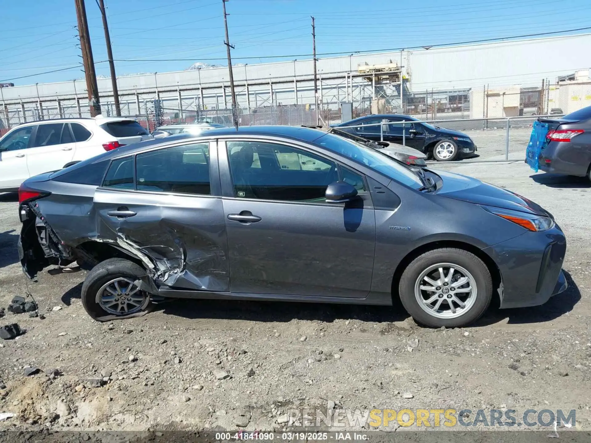 12 Photograph of a damaged car JTDKAMFU2N3172026 TOYOTA PRIUS 2022