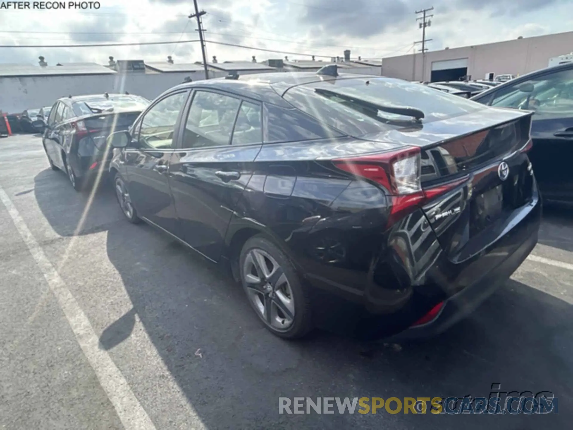 9 Photograph of a damaged car JTDKAMFU2N3178974 TOYOTA PRIUS 2022