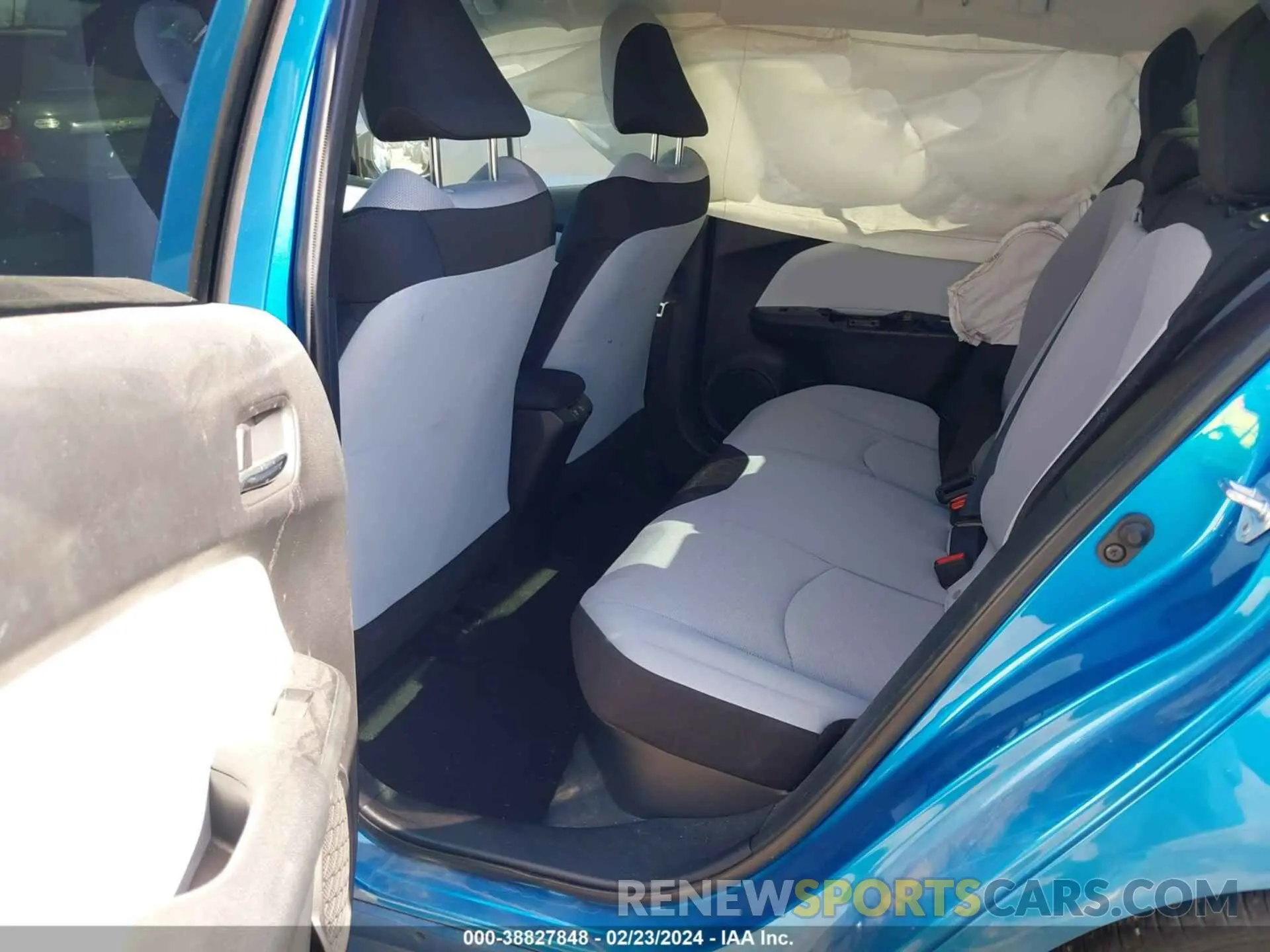 8 Photograph of a damaged car JTDKAMFU2N3188761 TOYOTA PRIUS 2022