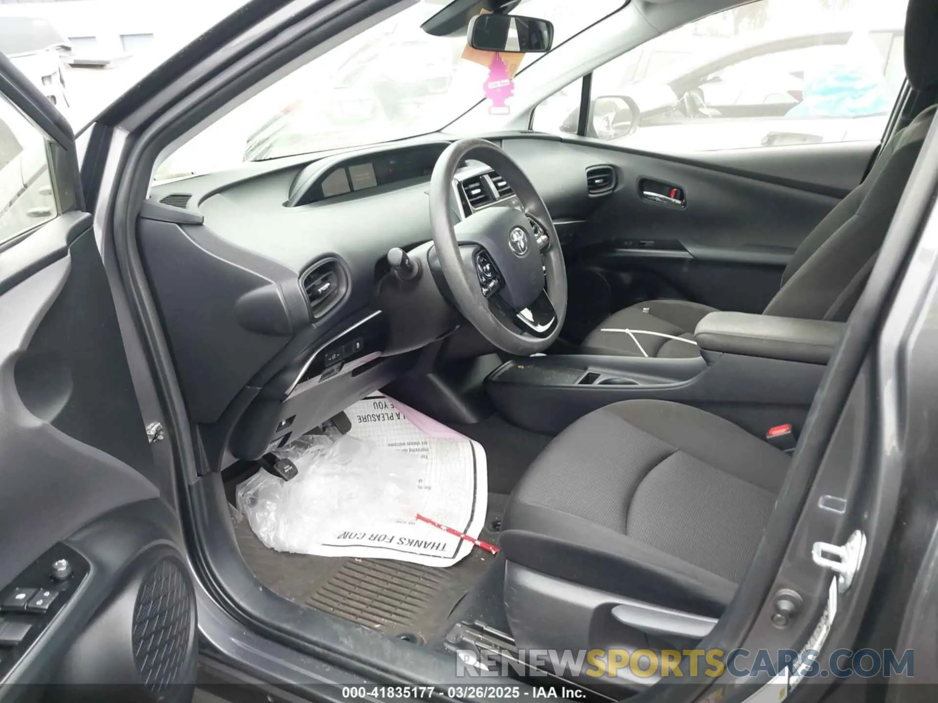 18 Photograph of a damaged car JTDKAMFU3N3174447 TOYOTA PRIUS 2022