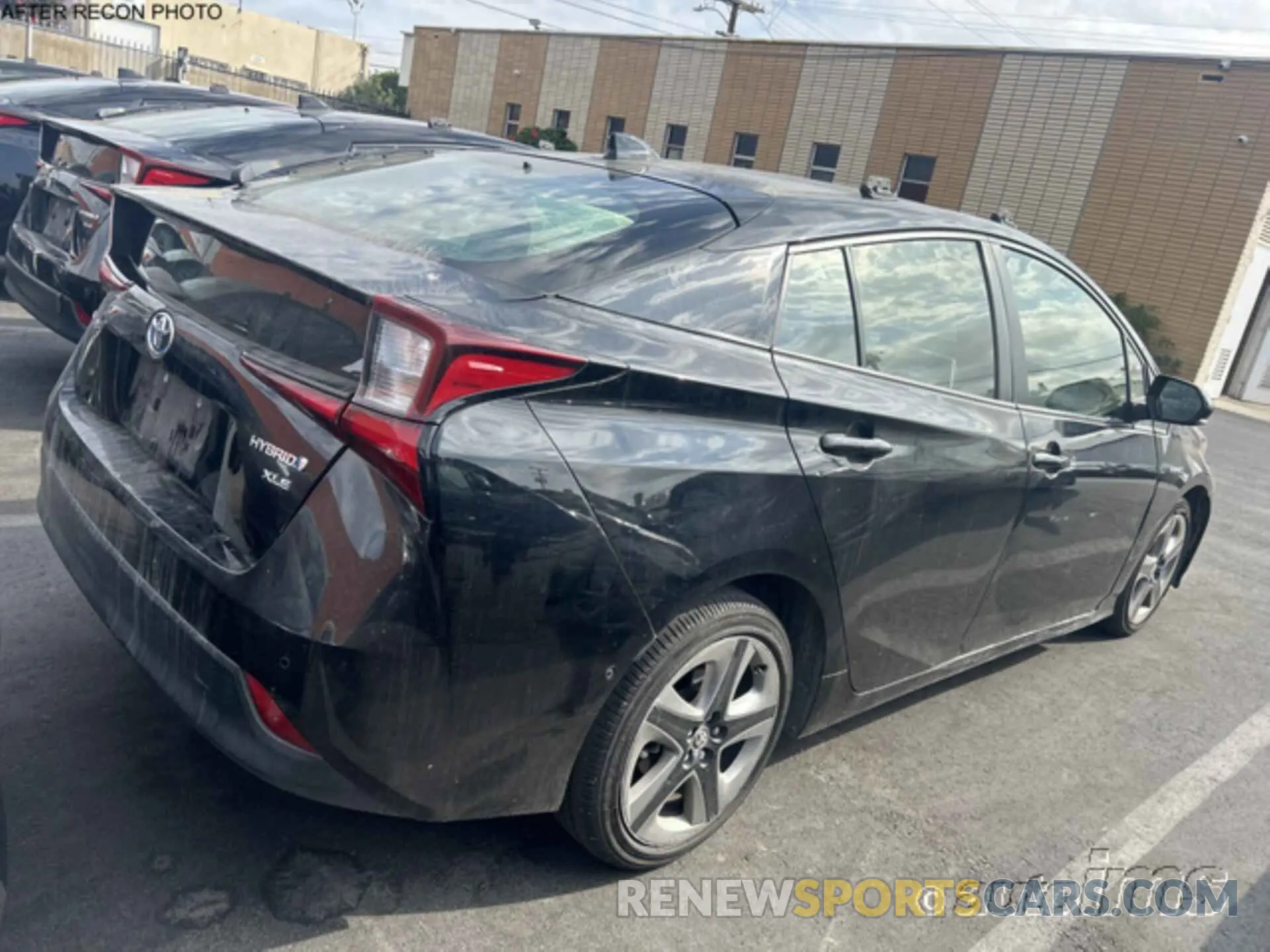 8 Photograph of a damaged car JTDKAMFU3N3178742 TOYOTA PRIUS 2022