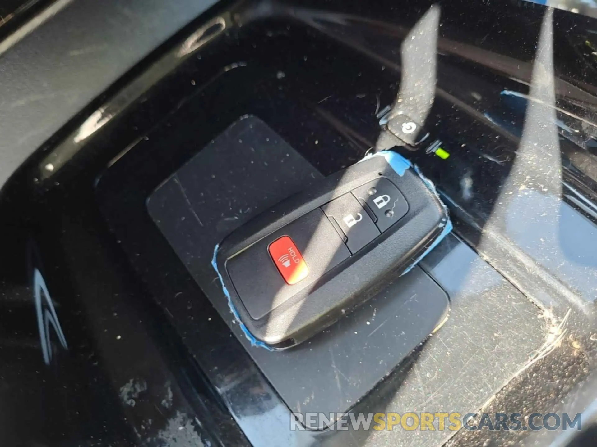 25 Photograph of a damaged car JTDKAMFU4N3160914 TOYOTA PRIUS 2022