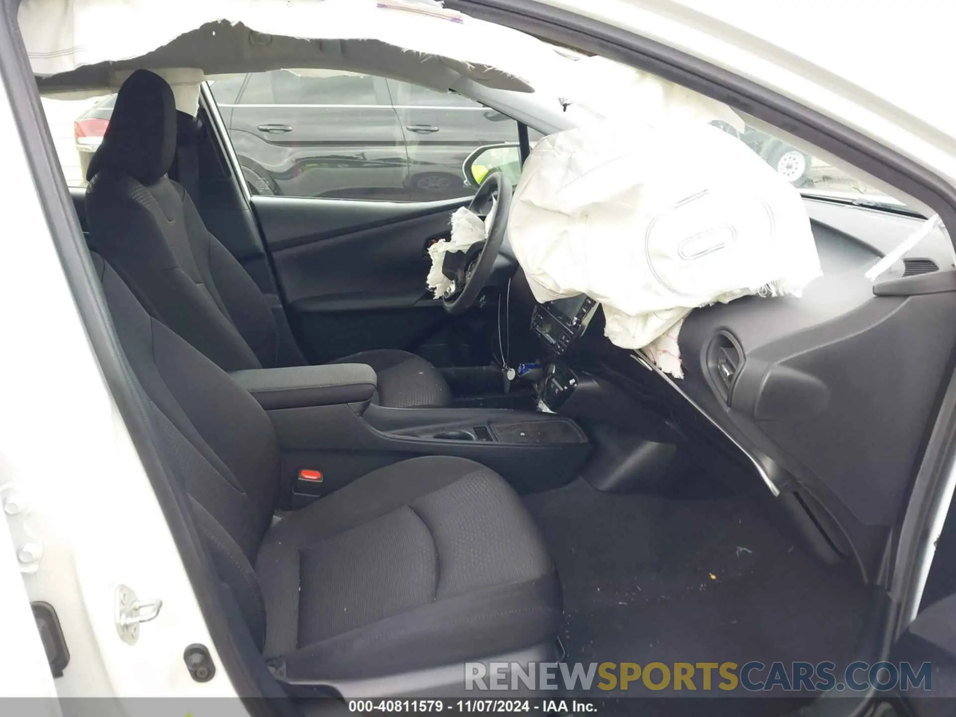 5 Photograph of a damaged car JTDKAMFU4N3176868 TOYOTA PRIUS 2022