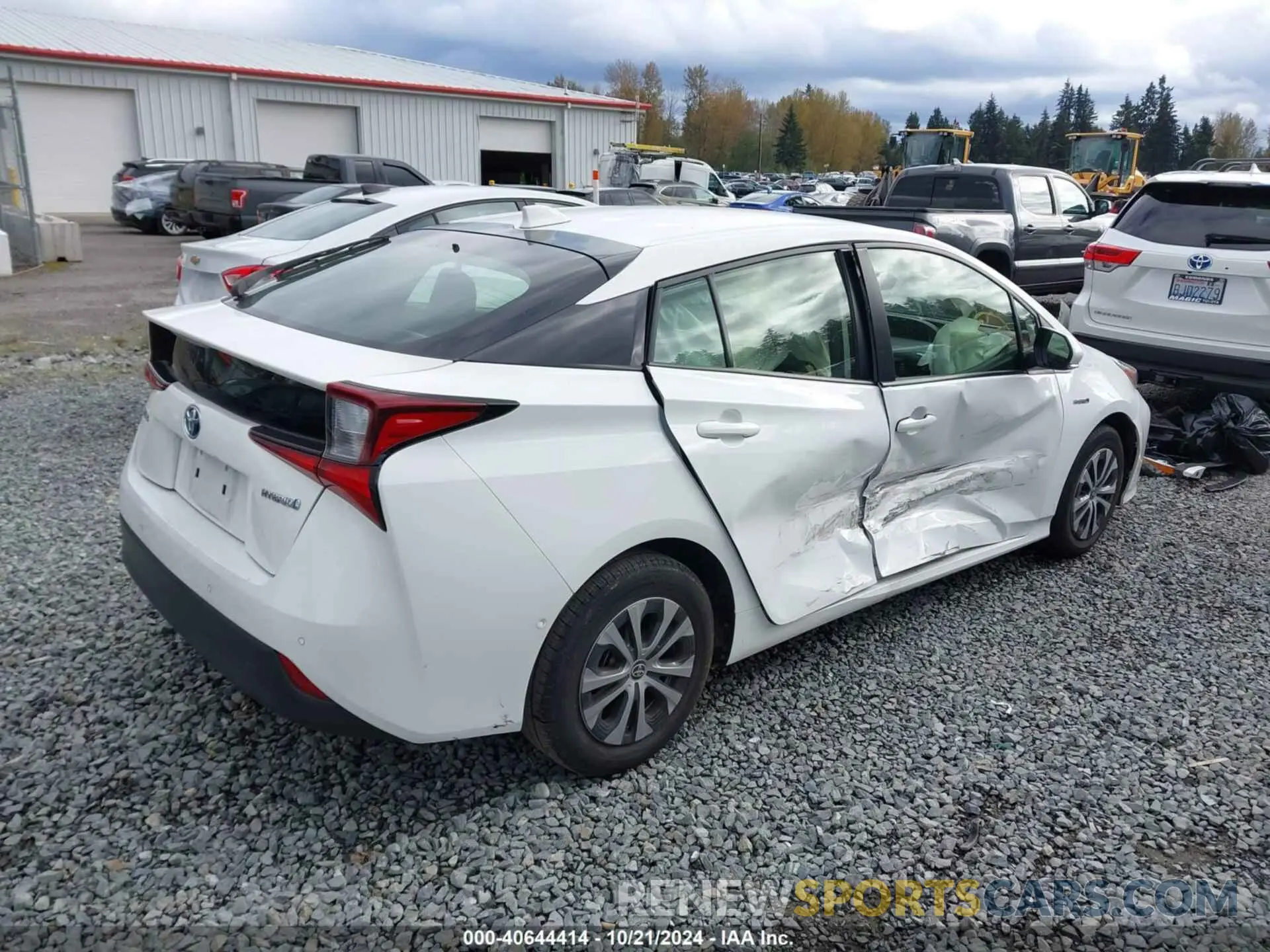 4 Photograph of a damaged car JTDKAMFU4N3180208 TOYOTA PRIUS 2022