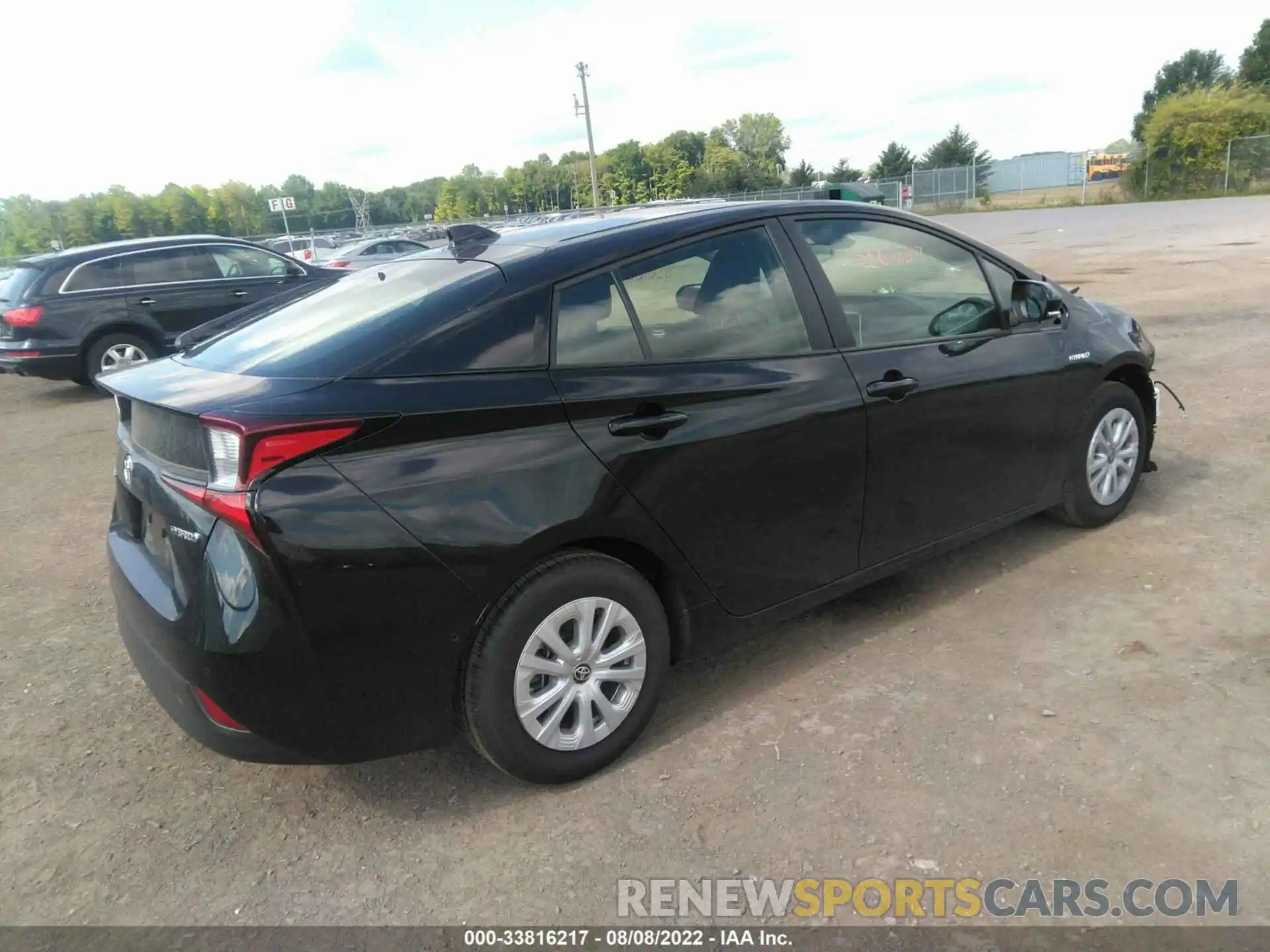 4 Photograph of a damaged car JTDKAMFU5N3166964 TOYOTA PRIUS 2022