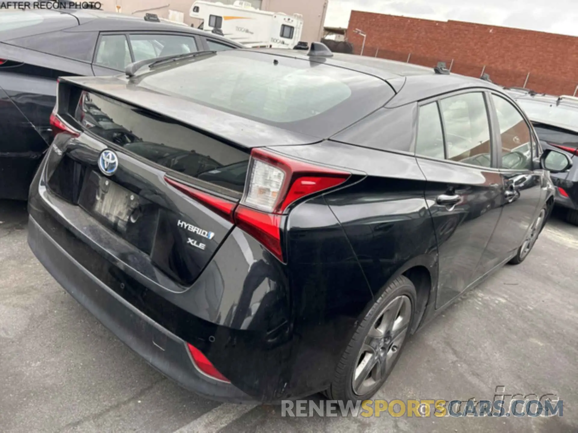 18 Photograph of a damaged car JTDKAMFU6N3178833 TOYOTA PRIUS 2022