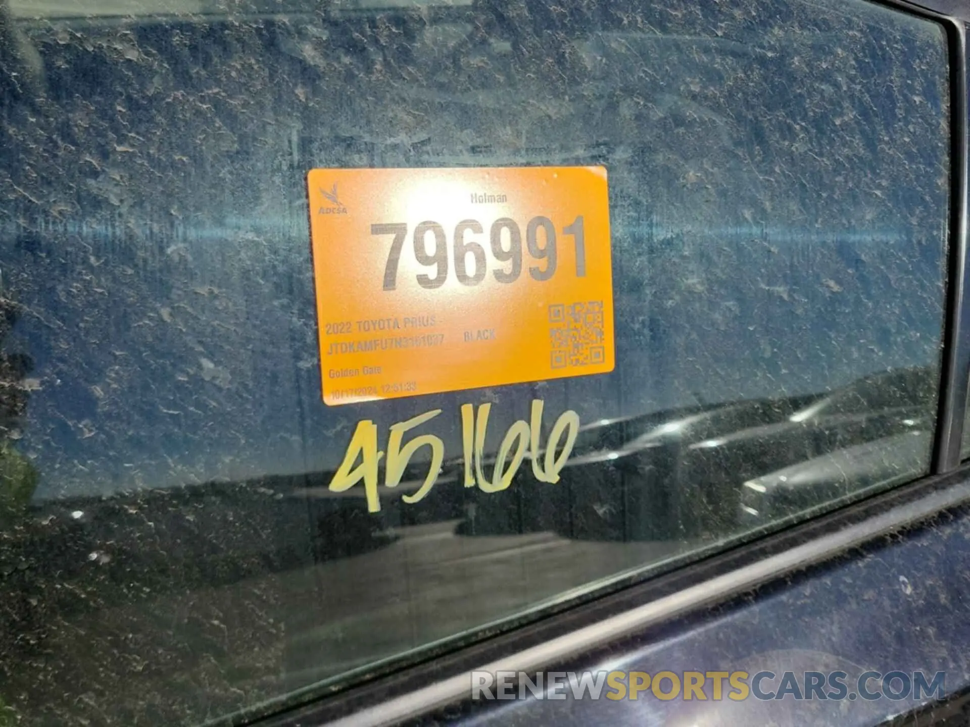 32 Photograph of a damaged car JTDKAMFU7N3161037 TOYOTA PRIUS 2022