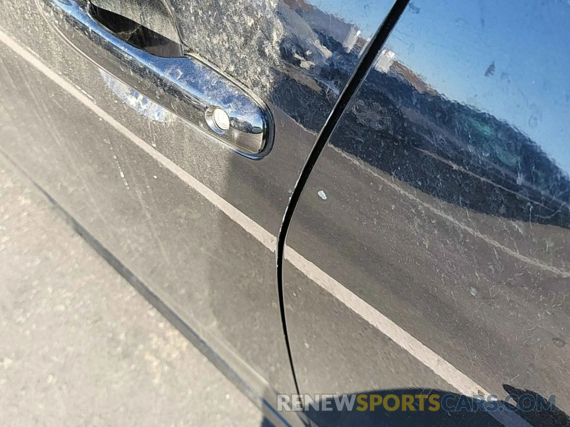 33 Photograph of a damaged car JTDKAMFU7N3161037 TOYOTA PRIUS 2022